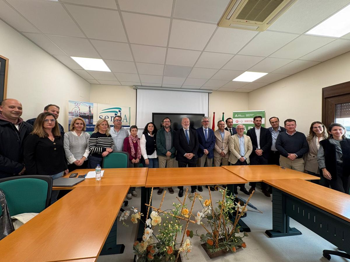 CCOO, en la firma del convenio.