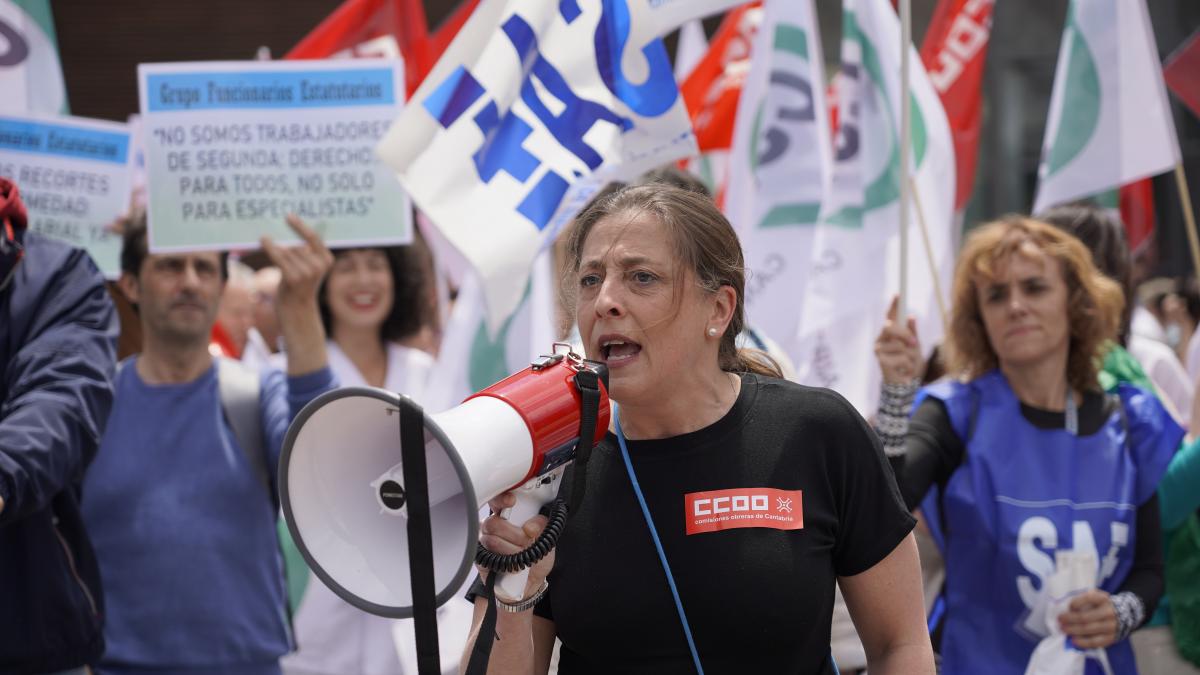Arantxa Cossío, secretaria general de la Federación de Sanidad y Sectores Sociosanitarios de CCOO en Cantabria