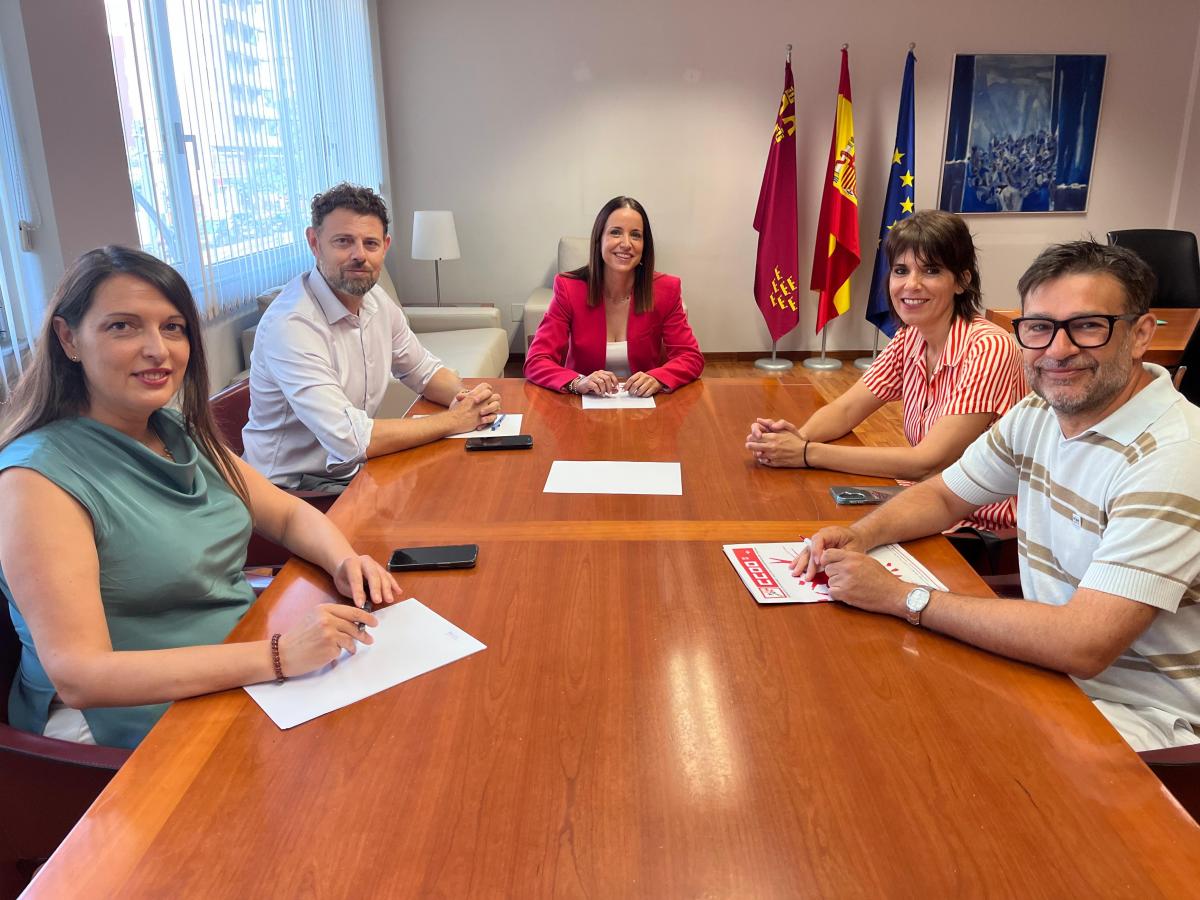 Reunión en Consejería de Salud de la Región de Murcia