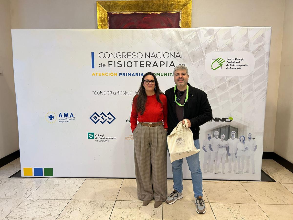 Guadalupe González y Alejo Beltrán, en el Congreso de Fisioterapia.