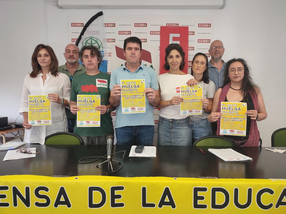 CCOO, ANPE y USTEA en rueda de prensa para la convocatoria de la Huelga del 14 de mayo