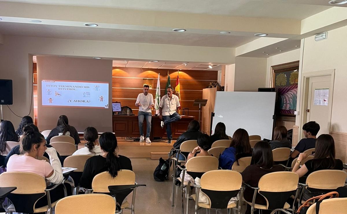 Los delegados de CCOO en el IES Santa Bárbara.