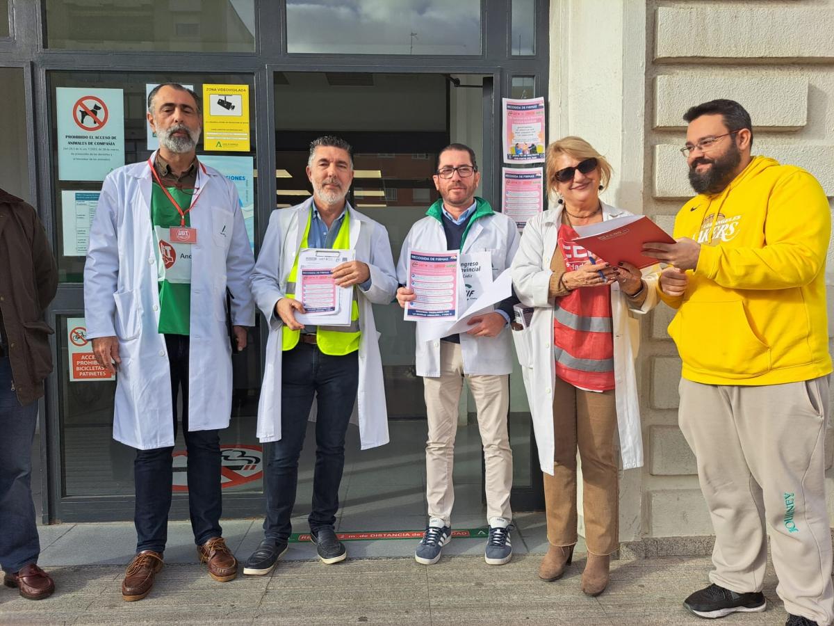 CCOO conjuntamente con otras organizaciones sindicales prosiguen hoy la campaa de recogida de firmas.