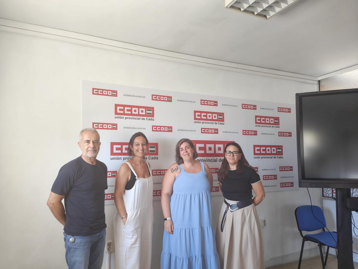 Carlos Cuevas, Paula Senz, Ainhoa Timn y Guadalupe Gonzlez (de izqu.a a drec.).