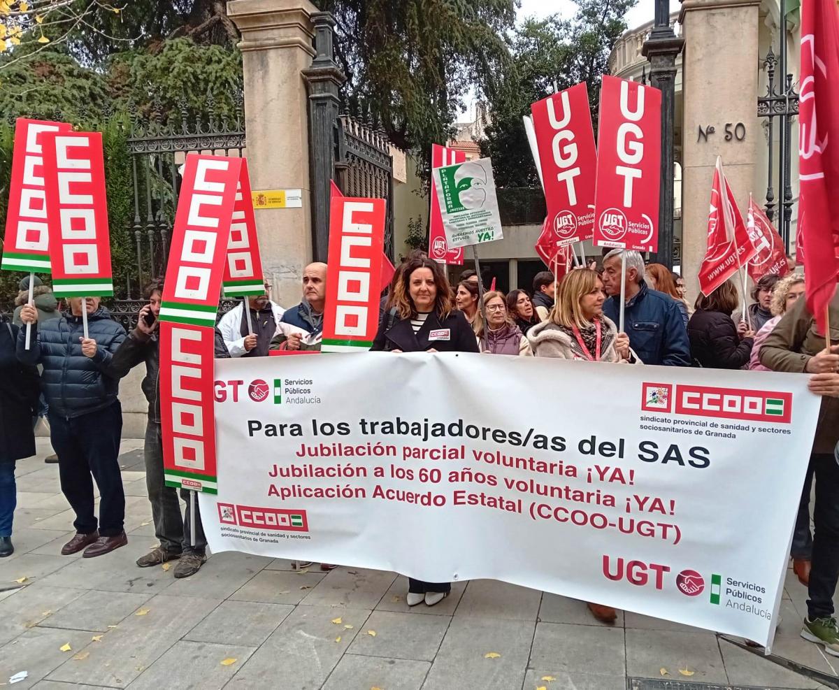 Movilización ante la Subdelegación de Gobierno de Granada