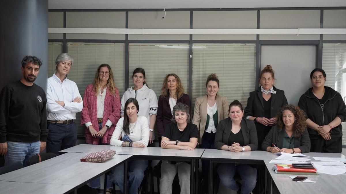 Firma el convenio de centros sanitarios privados de hospitalización que incluye incrementos salariales y mejora las licencias retribuida.