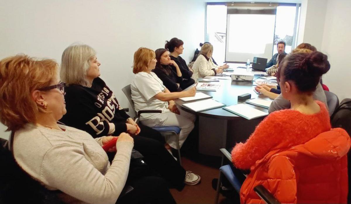 Asistentes al taller sobre exámenes tipo test en el Hospital Comarcal de Benavente en Zamora