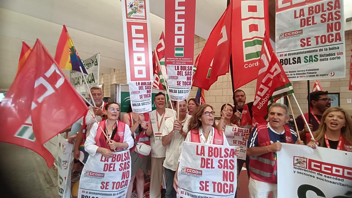 CCOO critica la poltica de contratacin del SAS, especialmente, durante los meses de verano.