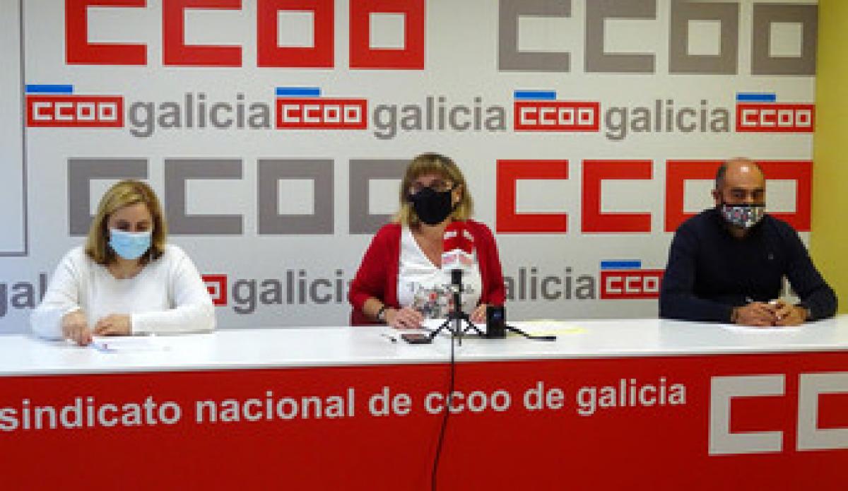De esq. a der., Carmen Villar, Maica Bouza e Alfonso García, na presentación deste estudo