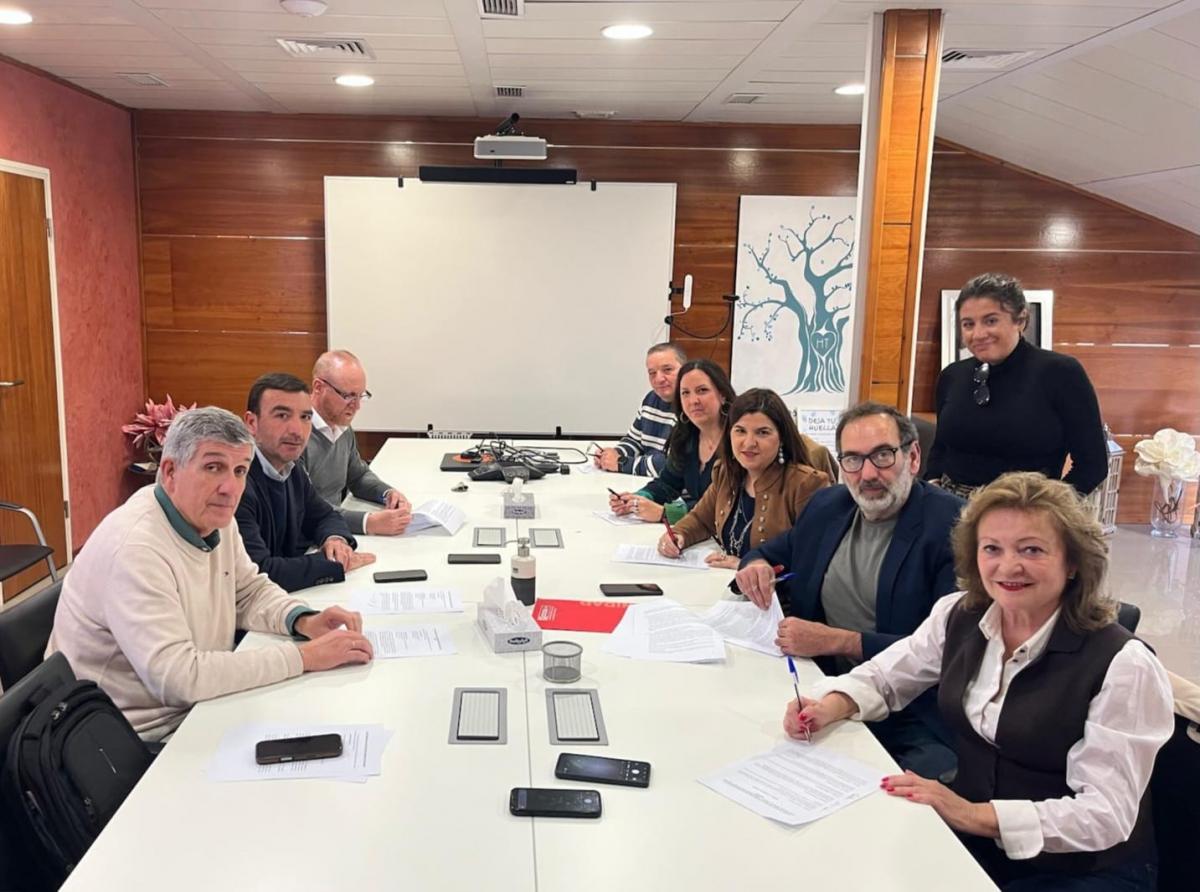 CCOO y UGT firman un nuevo convenio de Sanidad Privada con la Asociación Provincial de Servicios Médicos