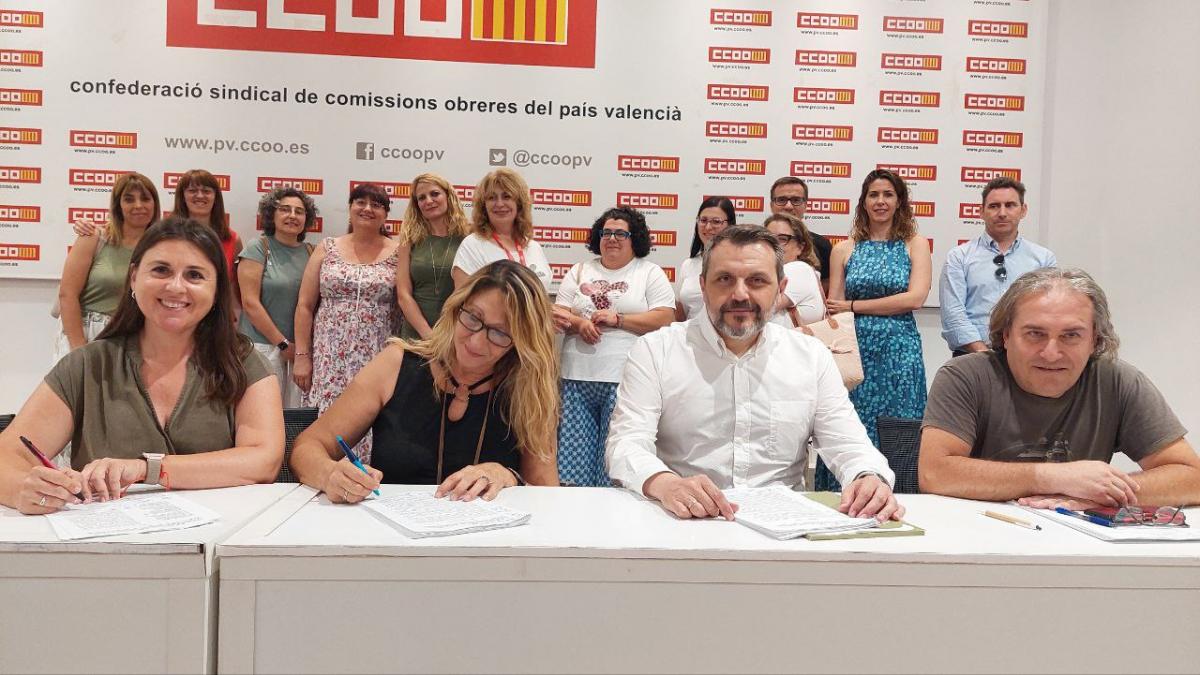 Firma convenio residencias privadas